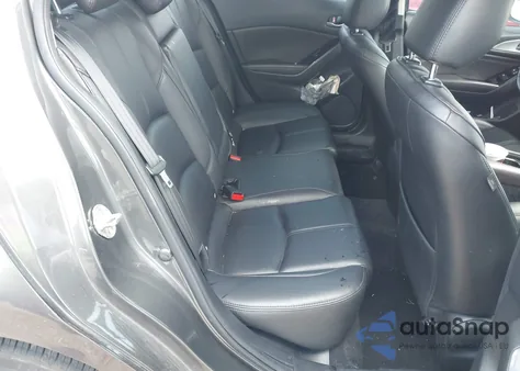 2018 Mazda Mazda3 Touring from USA, damaged, VIN 3MZBN1V30JM204828